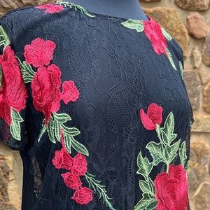 Blue Blush Black Lace Floral & Mesh Overlay Short Sleeve Dress - Size L